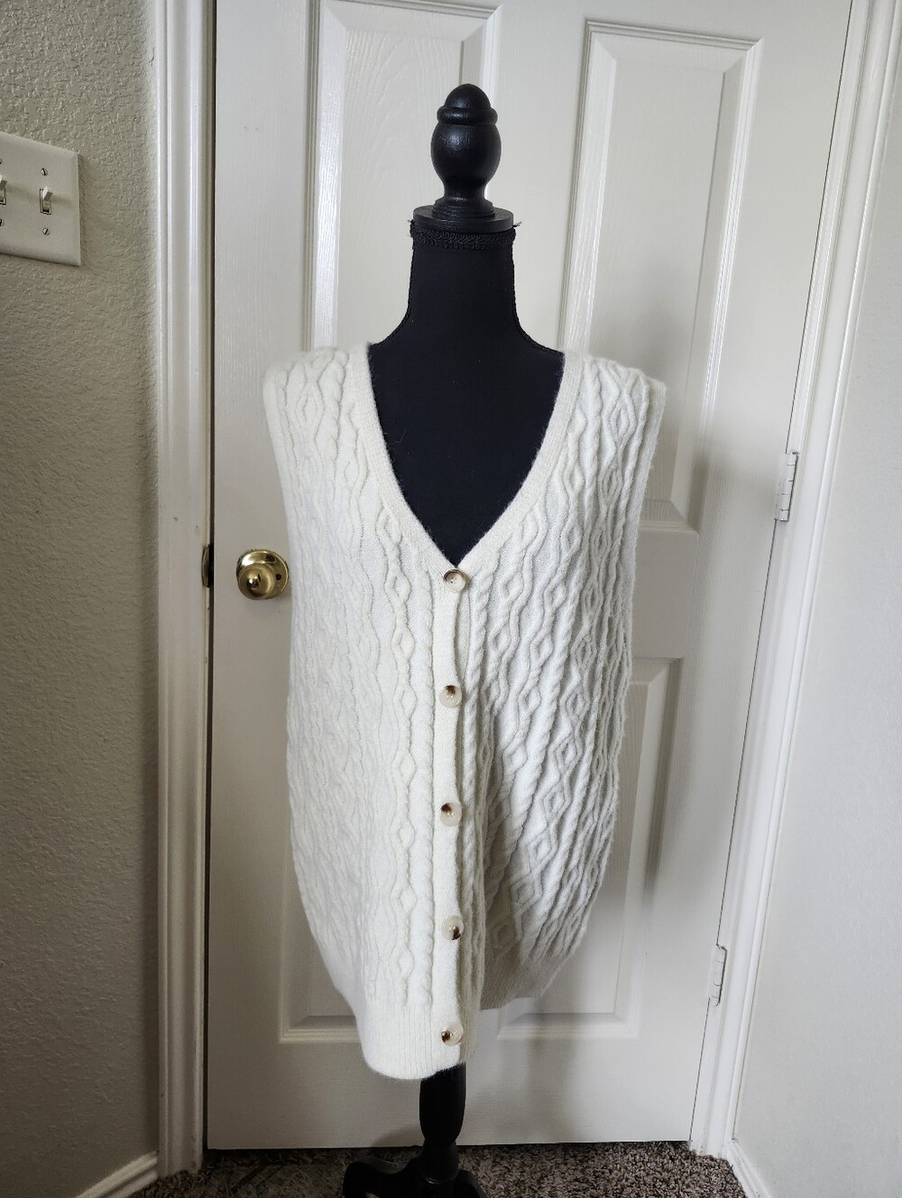 Motel Rocks Ivory Cable Knit Button-Front Vest - Picture 7 of 11